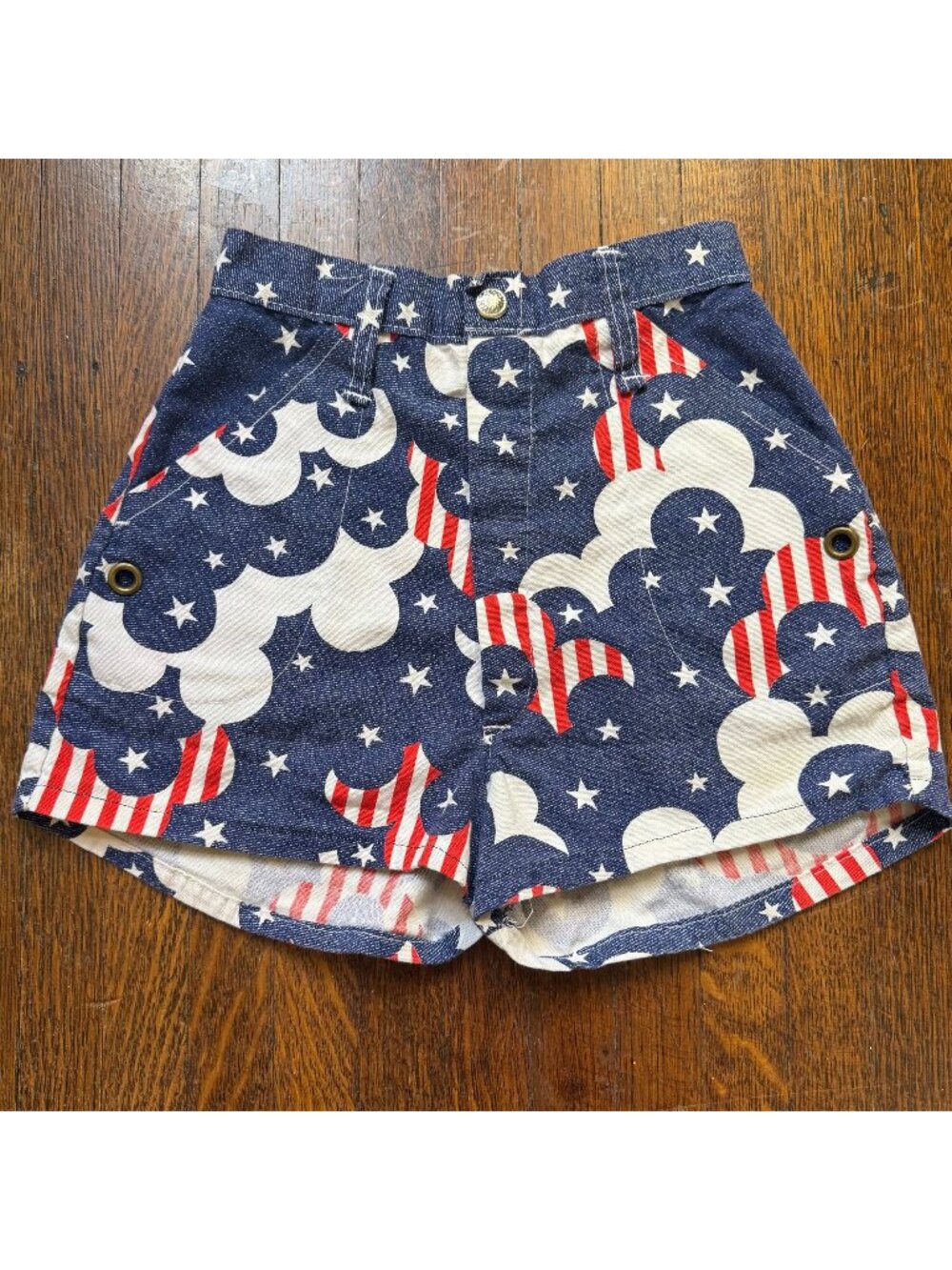 Vintage 1970s Stars and Stripes Shorts, Kids 6/7, Spirit of 76 Red White & Blue